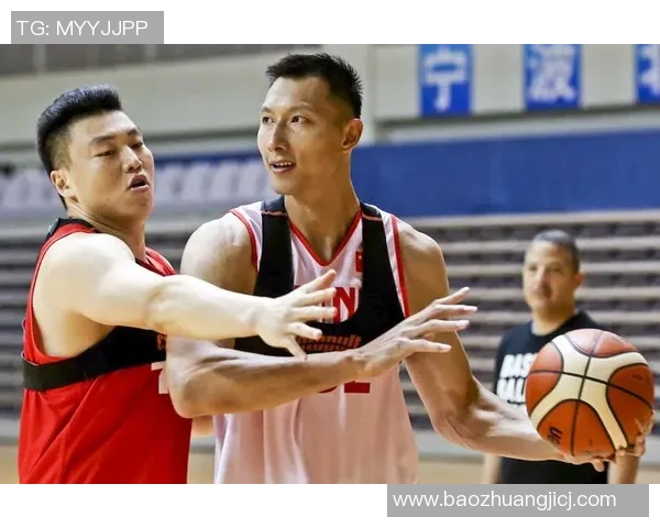 李根：从篮球场上的传奇到人生舞台的奋斗者之路